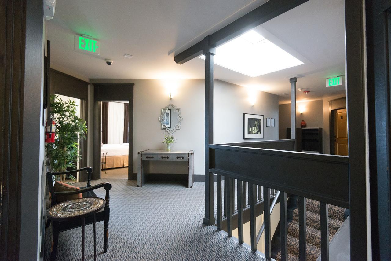 Camas Boutique Hotel Exterior photo