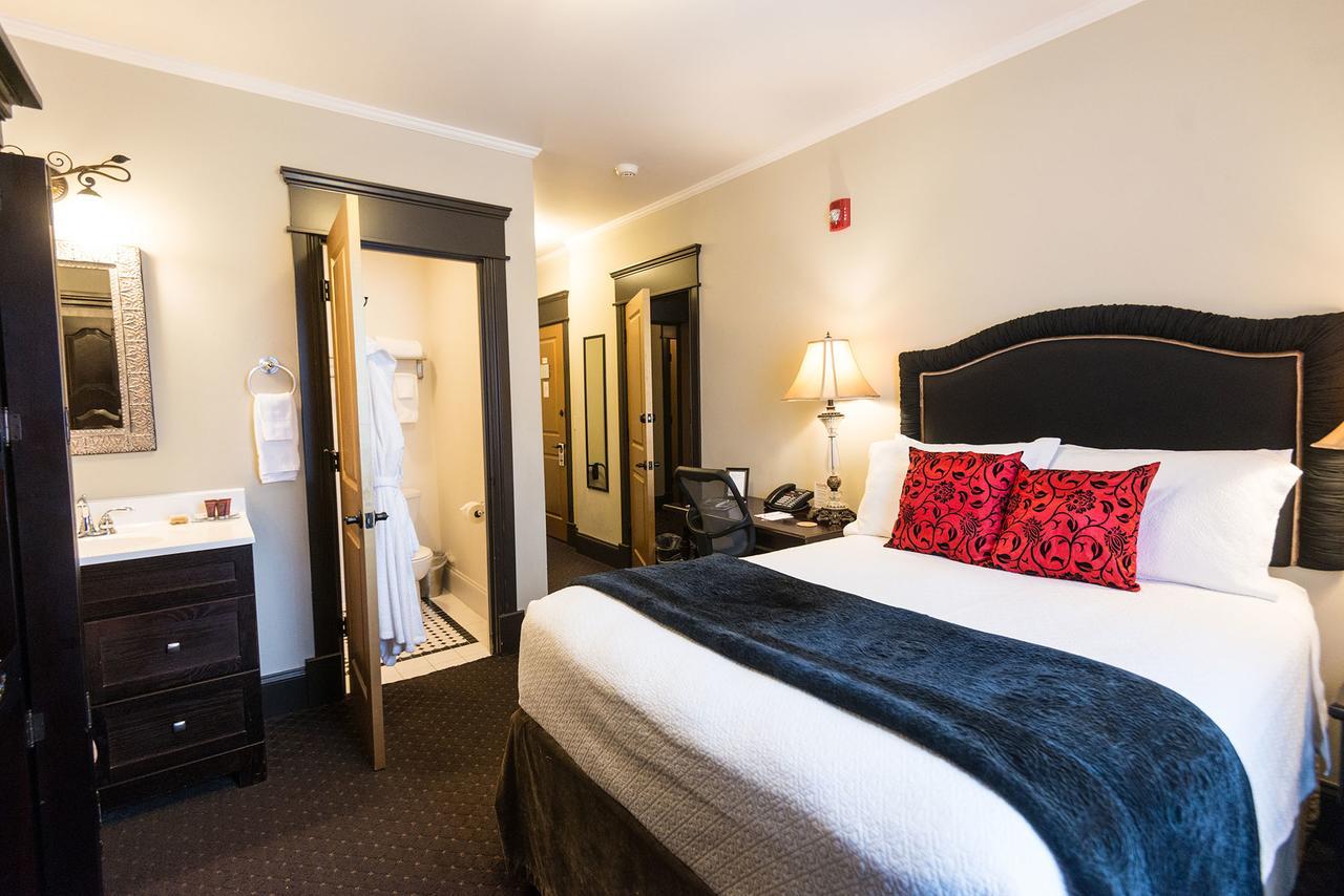 Camas Boutique Hotel Exterior photo