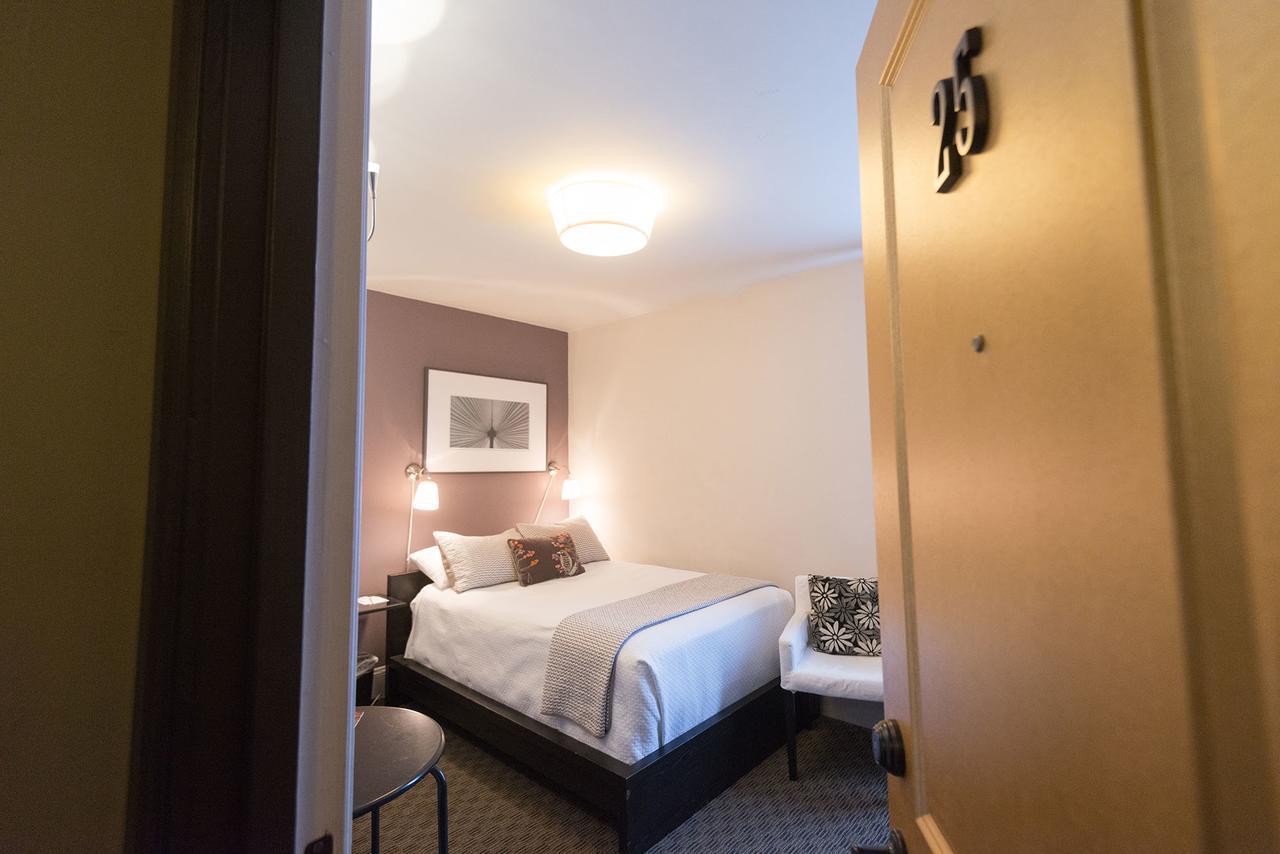 Camas Boutique Hotel Exterior photo