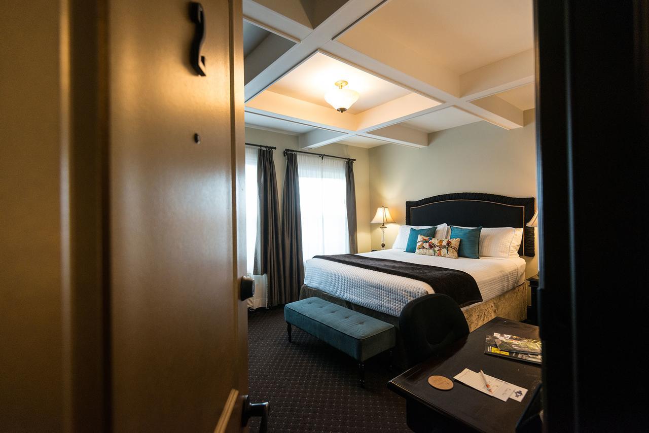 Camas Boutique Hotel Exterior photo